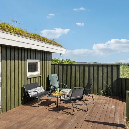 3 Bedroom Amazing In Holiday home Saltum
