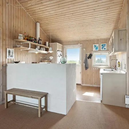 3 Bedroom Amazing In Holiday home